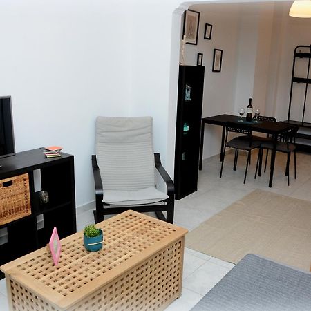 Cyriacus Flat In The Heart Of Thessaloniki Apartment Luaran gambar
