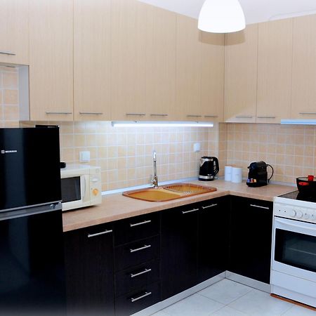 Cyriacus Flat In The Heart Of Thessaloniki Apartment Luaran gambar