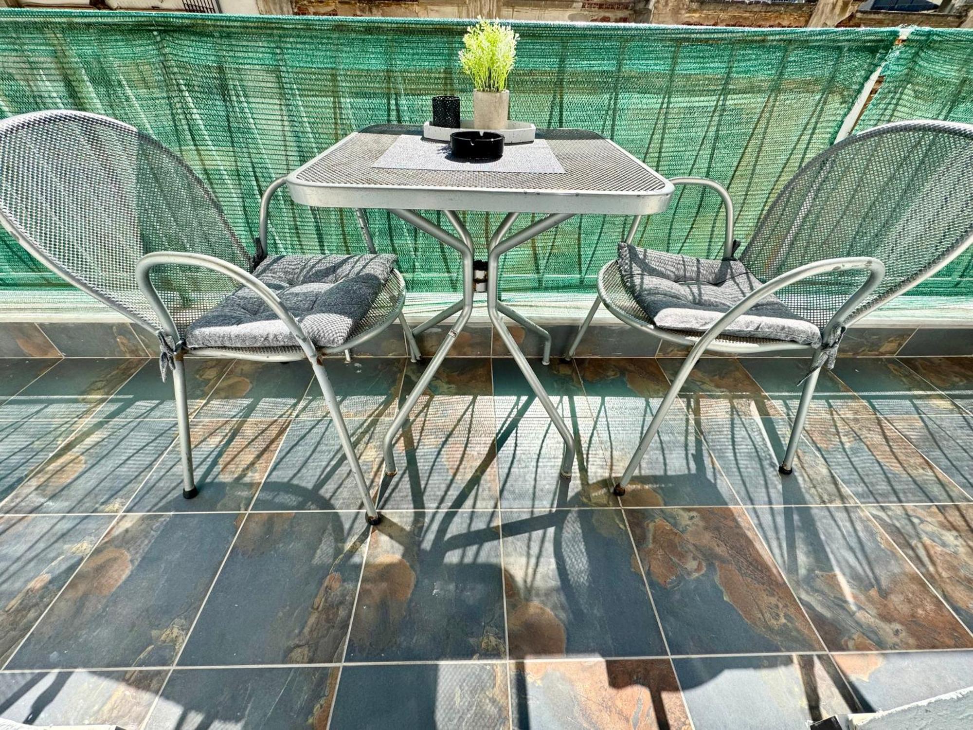 Cyriacus Flat In The Heart Of Thessaloniki Apartment Luaran gambar